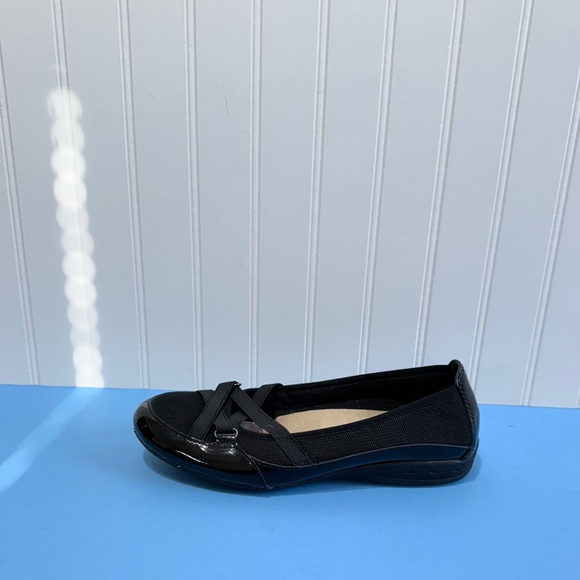 Earth Spirit Patent Leather & Fabric Flat Shoe
Black Size 8 - Picture 7 of 16